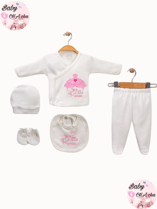 Krem renkli "My Little Princess" yazılı ve taç desenli 5’li kız bebek zıbın seti - zıbın üst, pantolon, bere, eldiven, önlük

