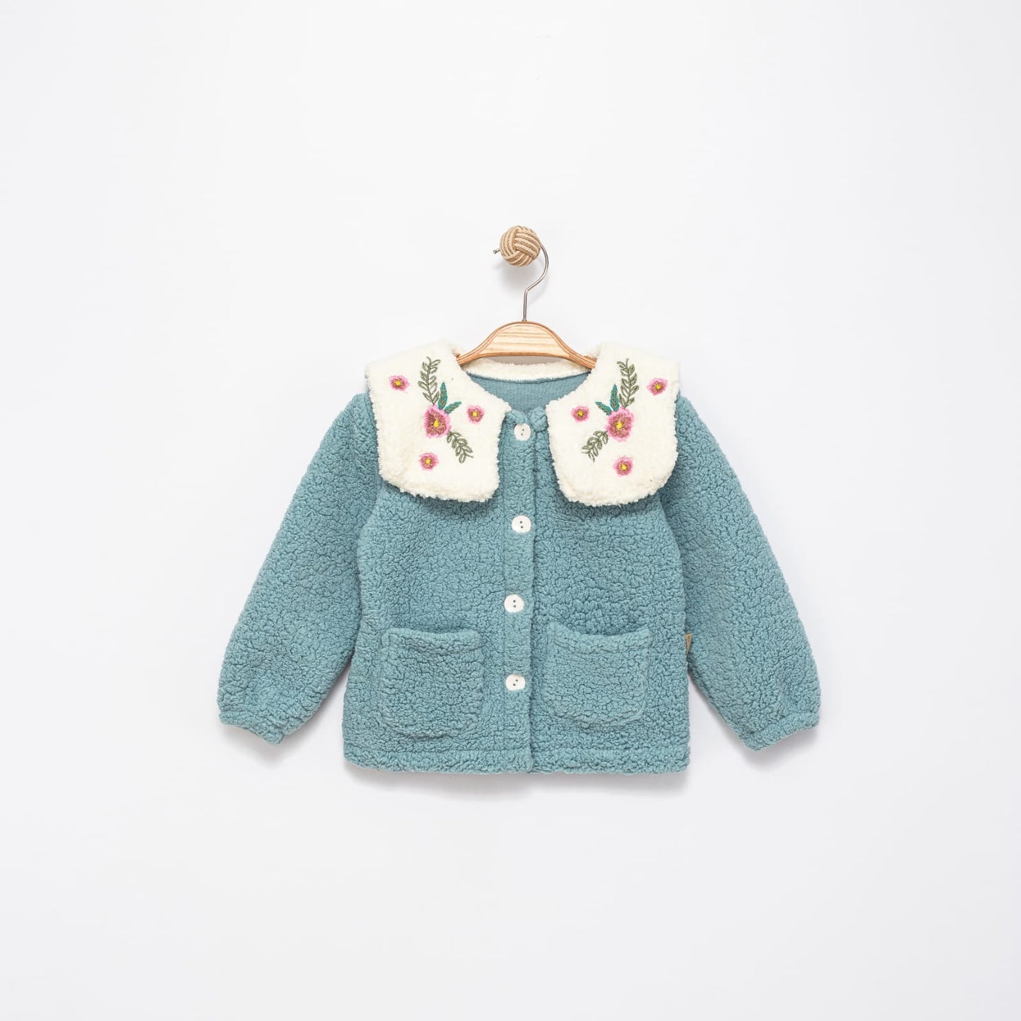 Kuzu Kumaş Çiçek Desenli Bebe Yaka Çocuk Montu